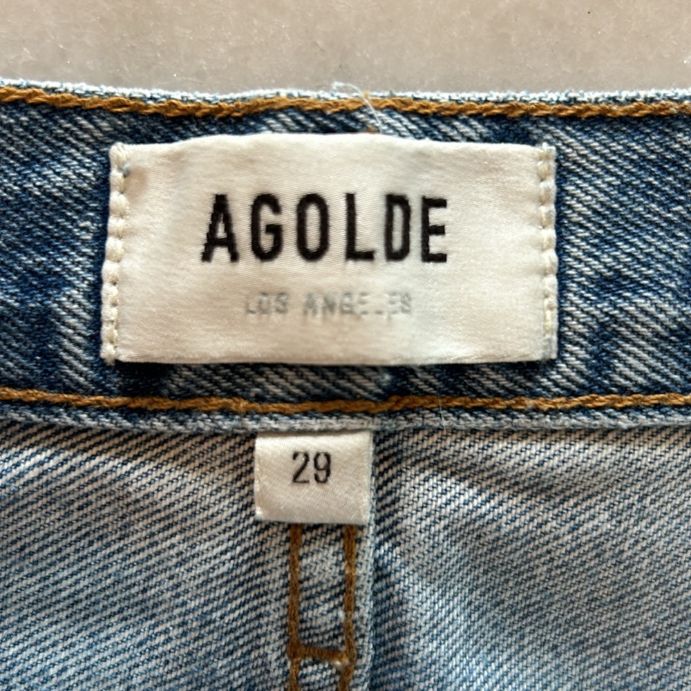 Agolde Riley Short - Picture 3 of 9